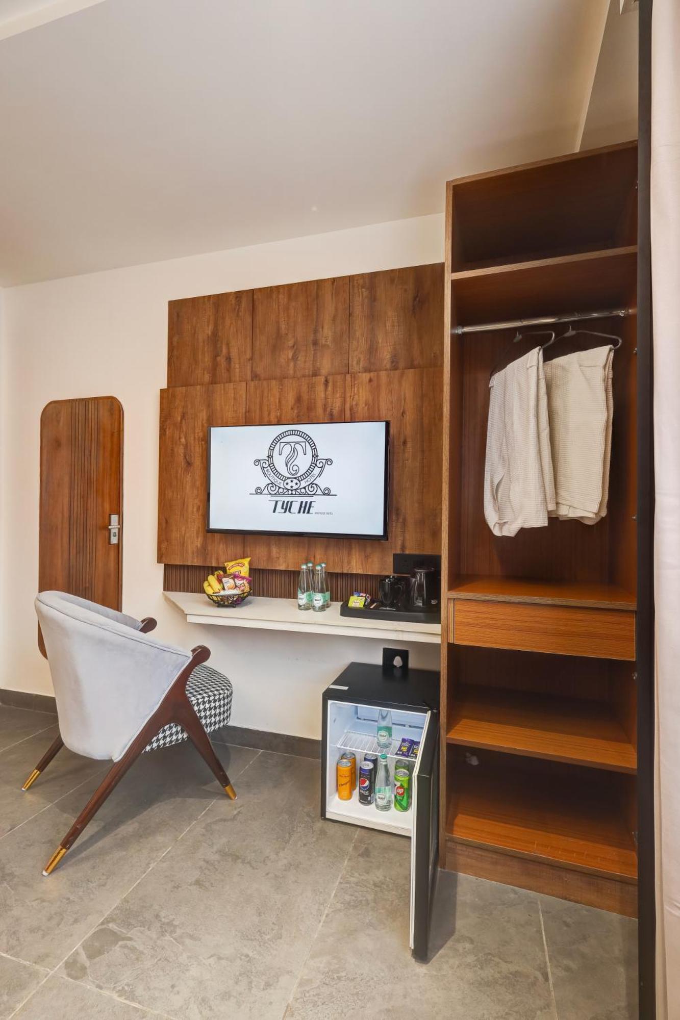 The Tyche New Delhi - Traveller'S Choice Award Winner 2025 뉴델리 외부 사진