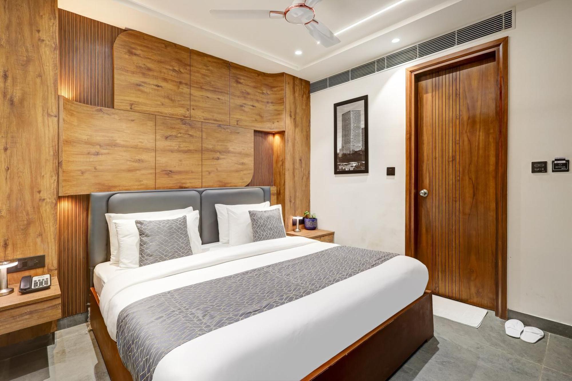The Tyche New Delhi - Traveller'S Choice Award Winner 2025 뉴델리 외부 사진