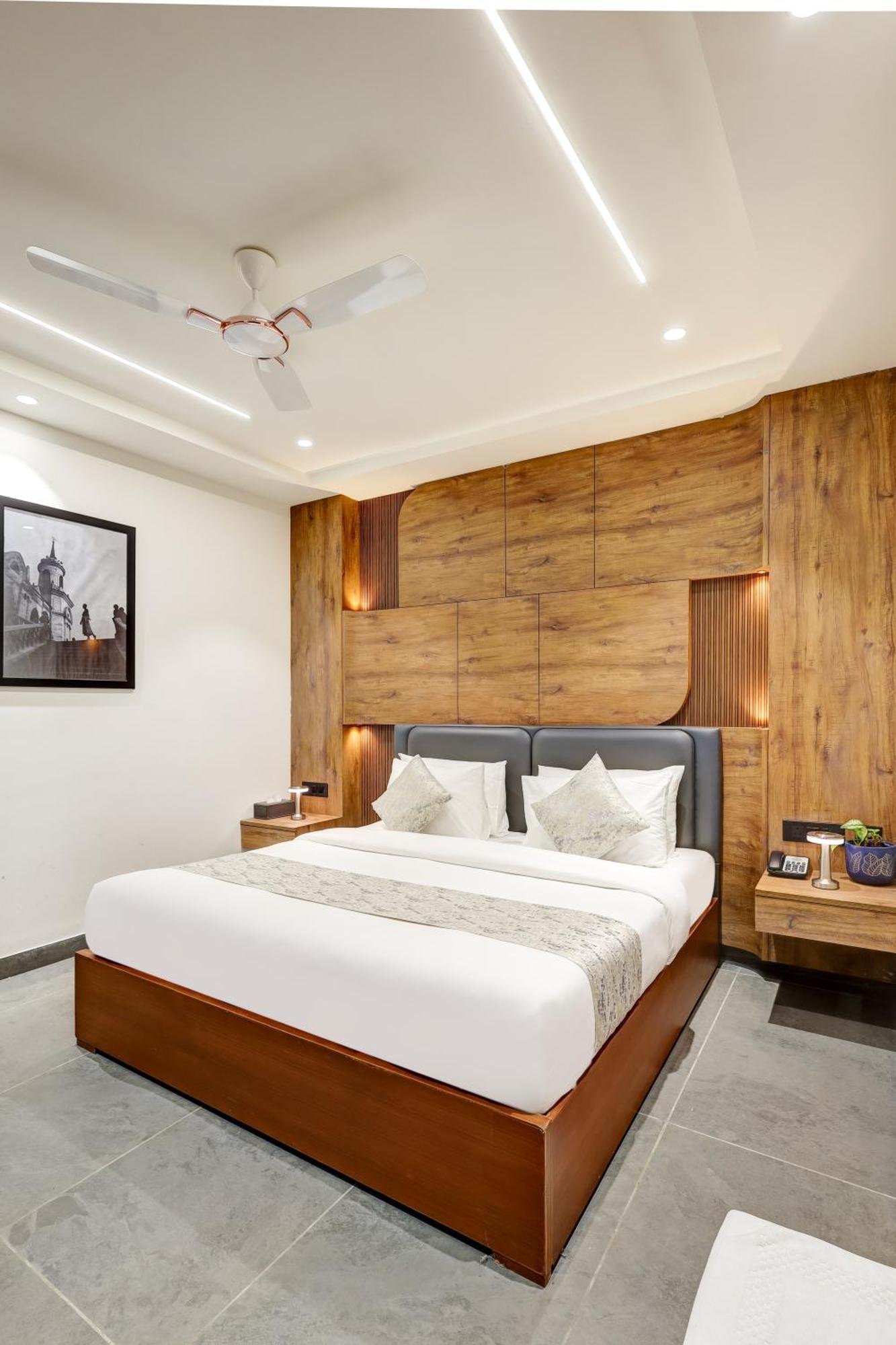 The Tyche New Delhi - Traveller'S Choice Award Winner 2025 뉴델리 외부 사진